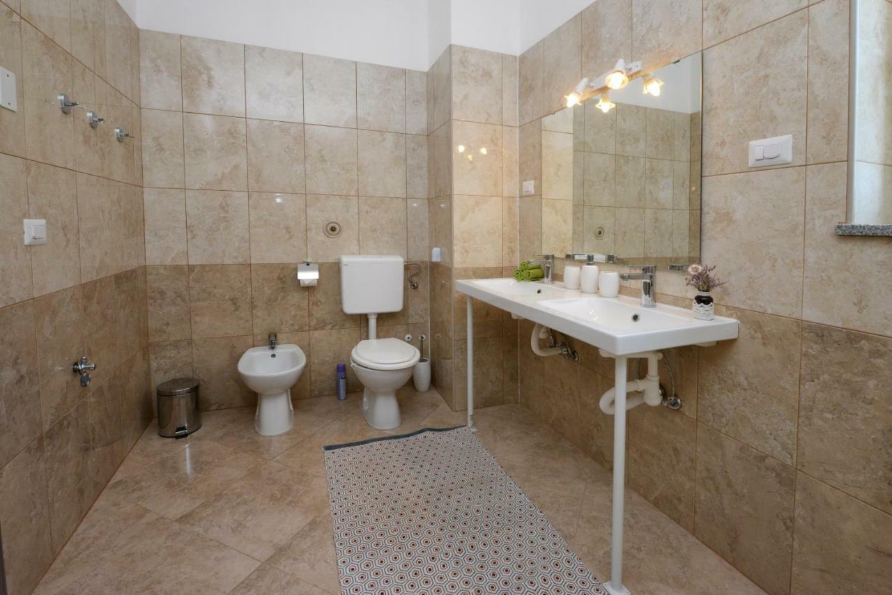 Villa Kontesici 14 Zelena Laguna Екстериор снимка