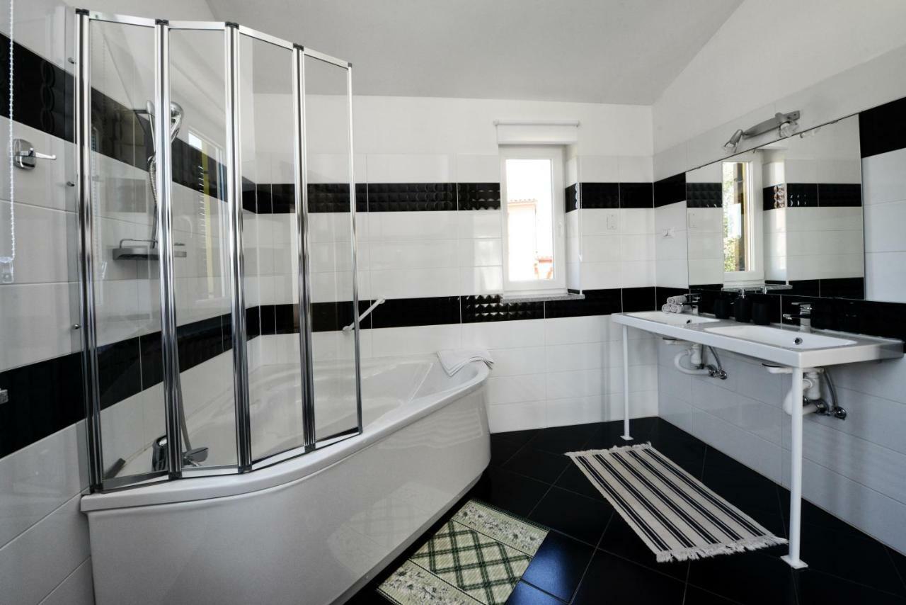 Villa Kontesici 14 Zelena Laguna Екстериор снимка