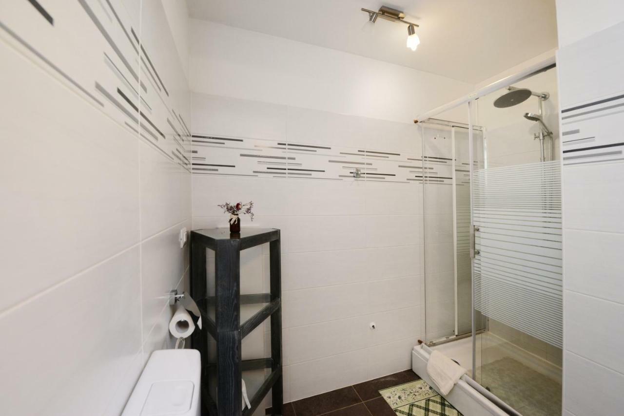 Villa Kontesici 14 Zelena Laguna Екстериор снимка